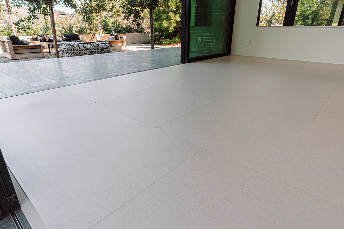A bright, open room with a soft Matnificent floor fitted wall to wall